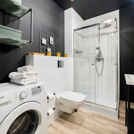 Apartment Strzelecka Old Town By Bookinghost Posen