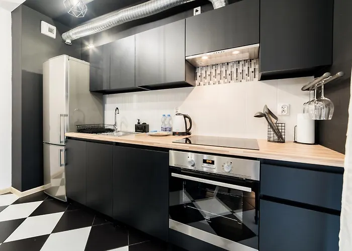 Strzelecka Old Town By Bookinghost * Poznan