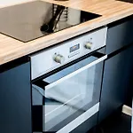 Apartamento Strzelecka Old Town By Bookinghost *