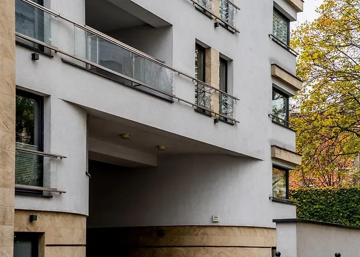 Strzelecka Old Town By Bookinghost